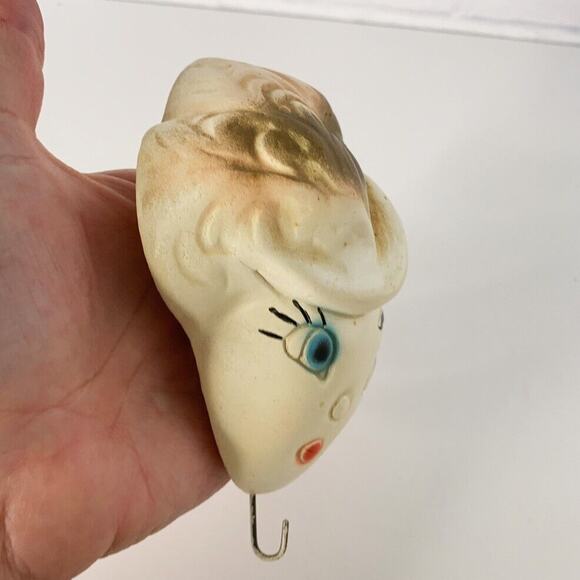 Vtg Chalk Ware Woman Head Wall Hanging Feather Hat Plaster Antique Lady Key Hook - Picture 4 of 8